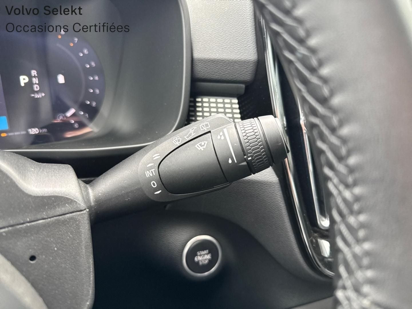 Image VOLVO XC40 B3 163ch Ultra DCT 7
