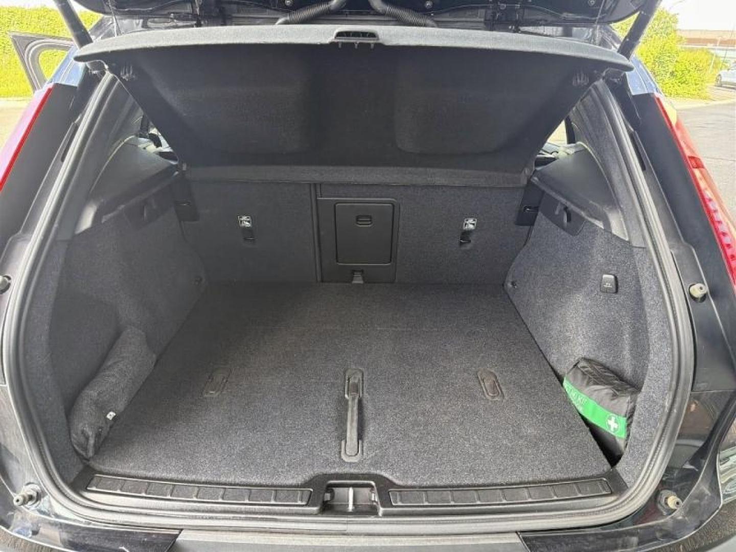 Image VOLVO XC40 B3 163ch Ultra DCT 7