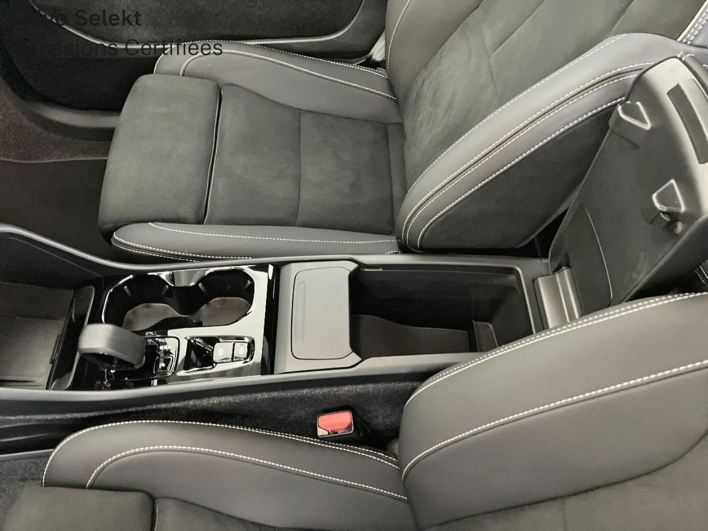 Image VOLVO XC40 B3 163ch Ultra DCT 7