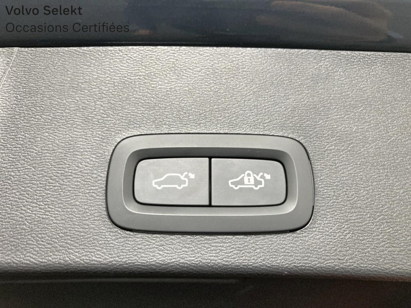 Image VOLVO XC40 B3 163ch Ultra DCT 7