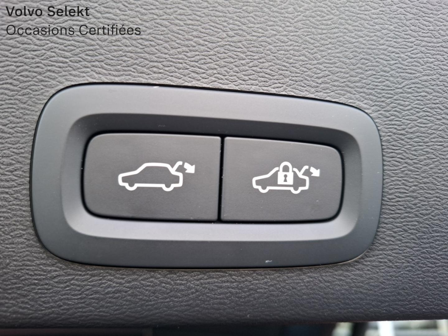 Image VOLVO XC40 B3 163ch Plus DCT 7