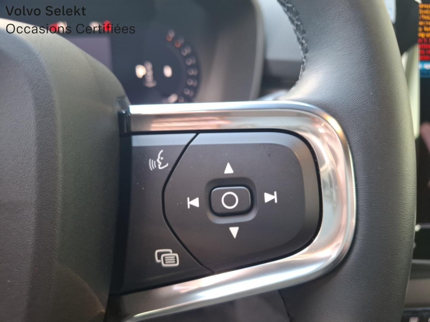 Image VOLVO XC40 B3 163ch Plus DCT 7