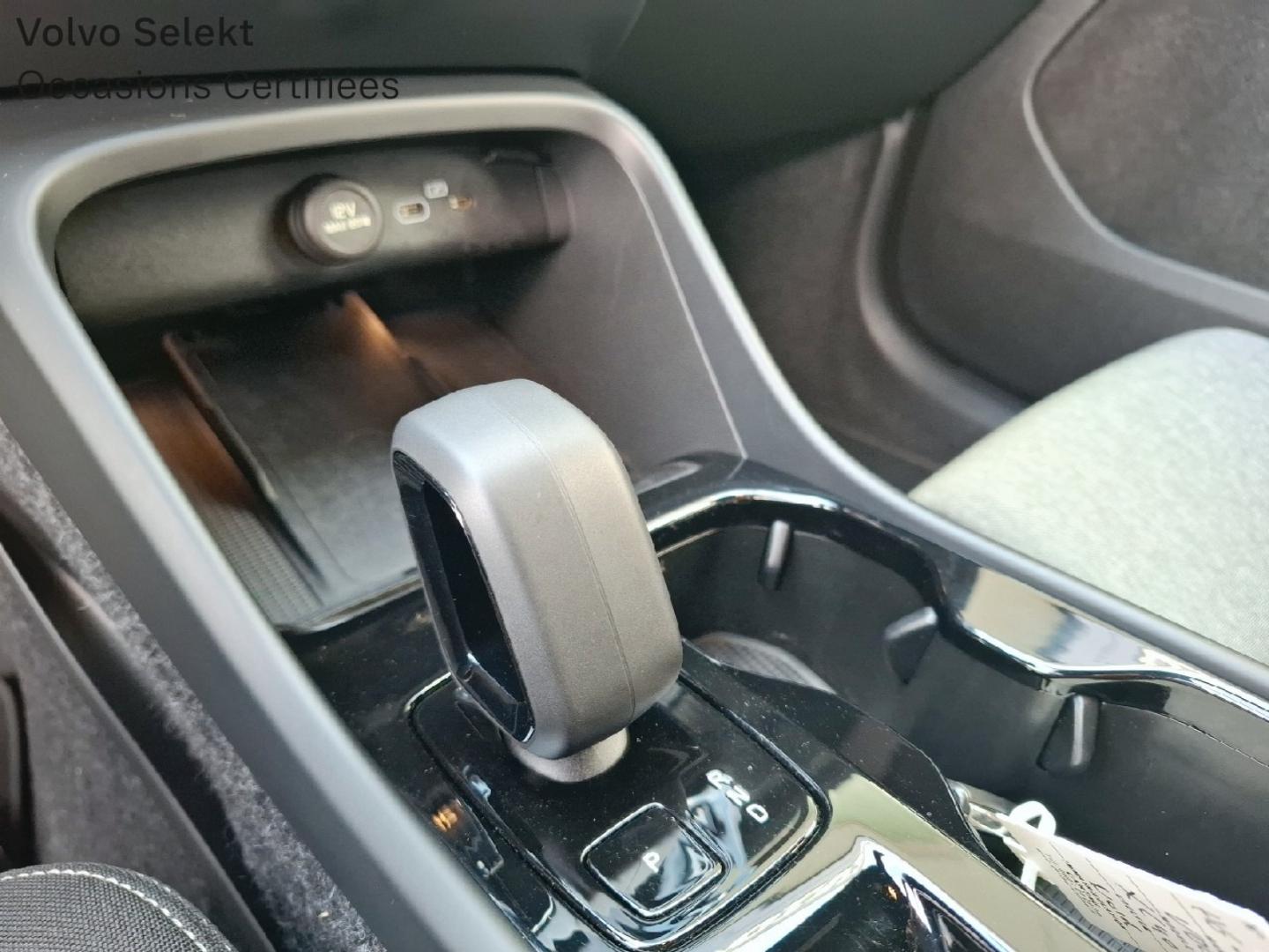 Image VOLVO XC40 B3 163ch Plus DCT 7