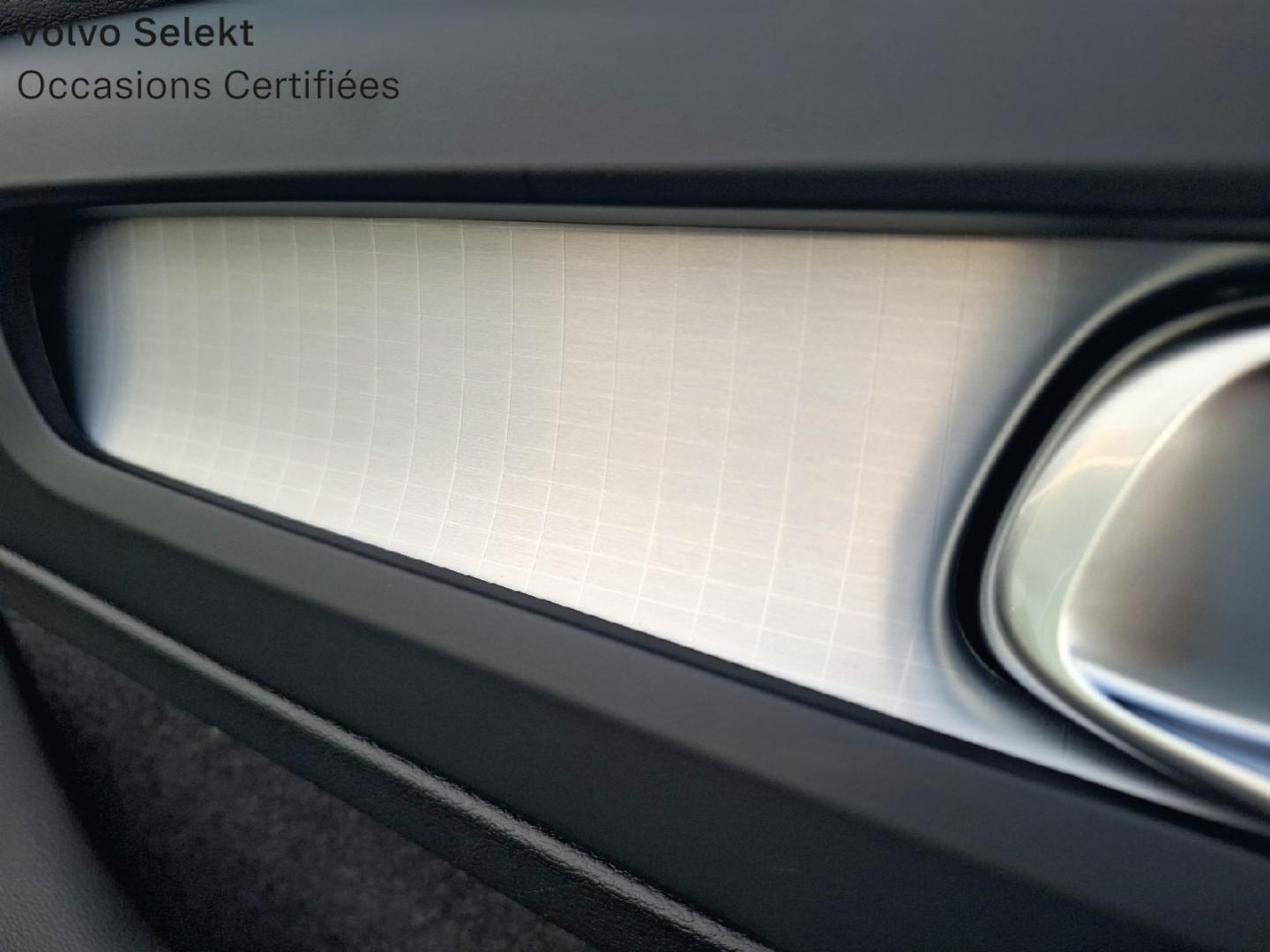 Image VOLVO XC40 B3 163ch Plus DCT 7