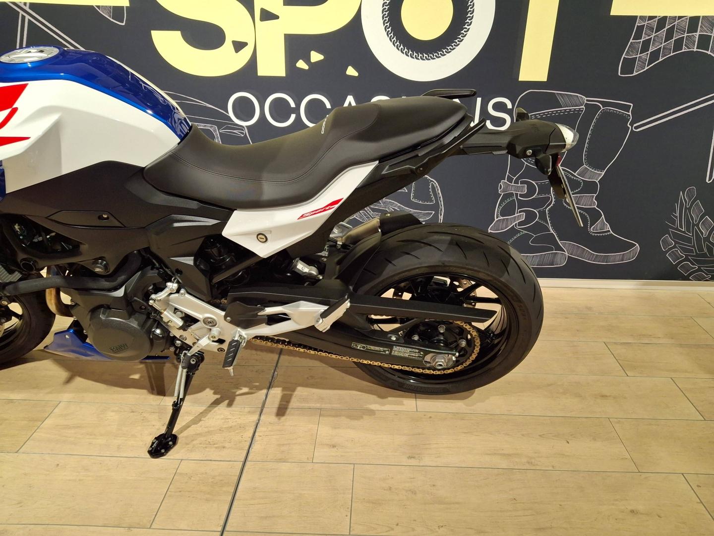 Image BMW F F 900 R A2