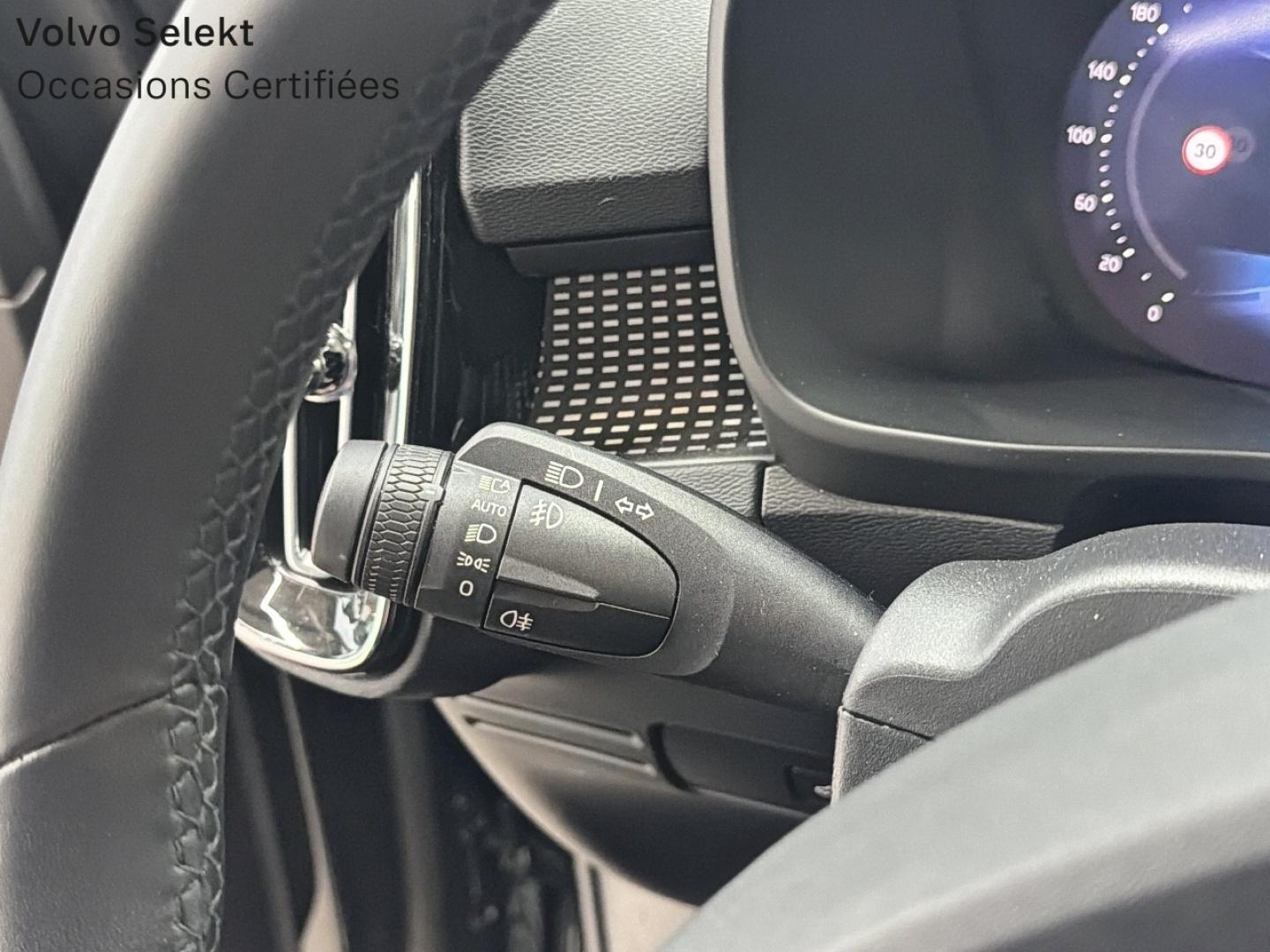Image VOLVO XC40 B3 163ch Ultra DCT 7
