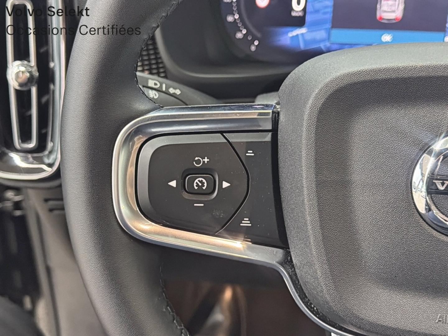 Image VOLVO XC40 B3 163ch Ultra DCT 7