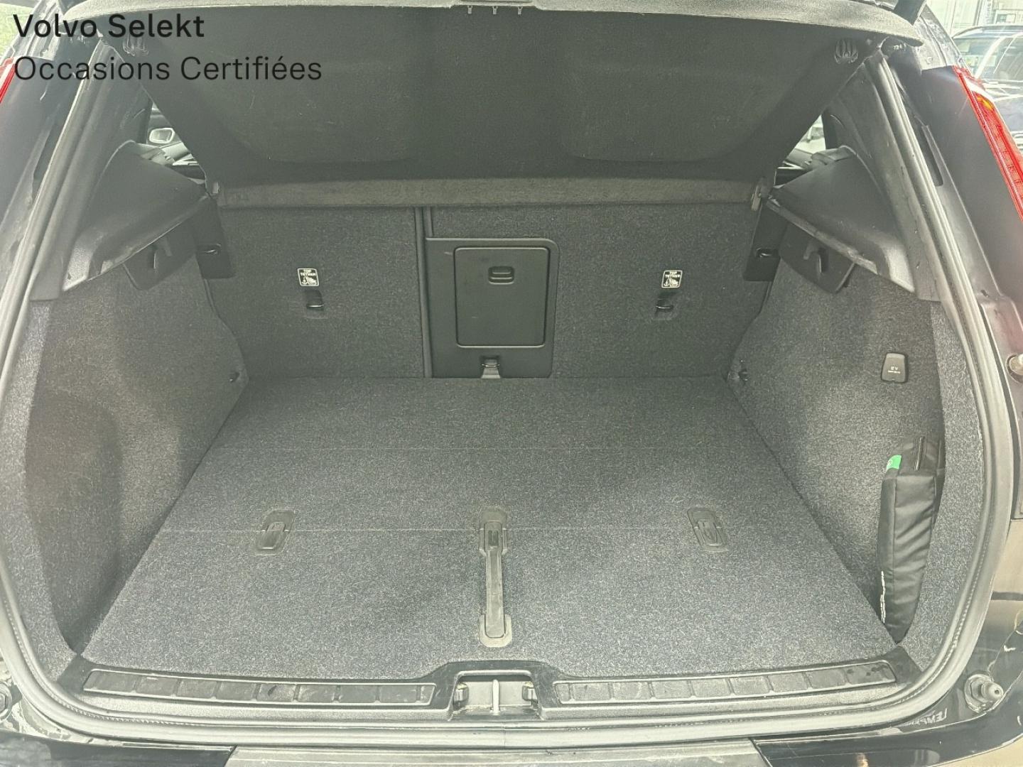 Image VOLVO XC40 B3 163ch Ultra DCT 7
