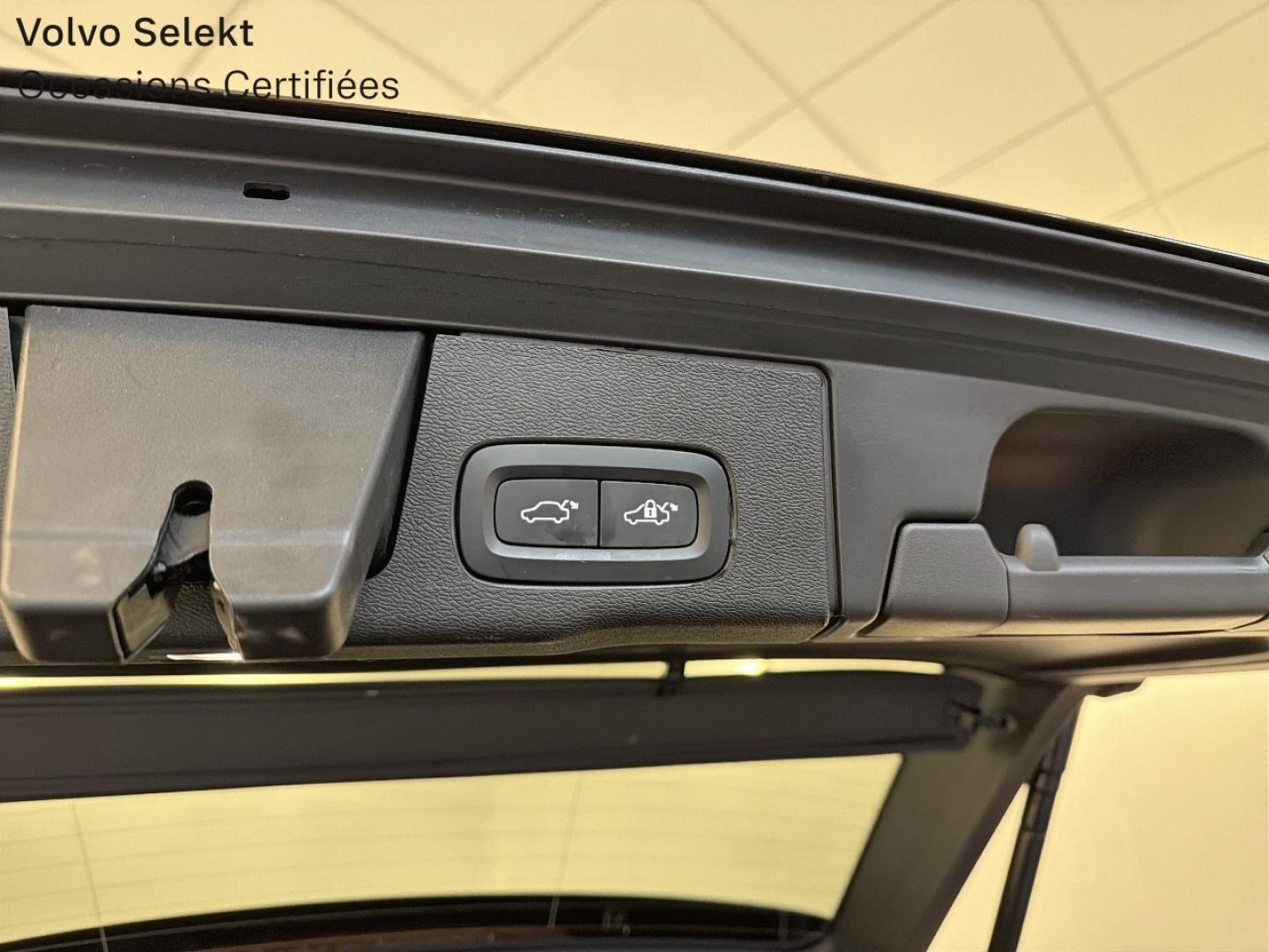 Image VOLVO XC60 T6 Hybride Rechargeable 350ch Plus Style Chrome Geartronic 8