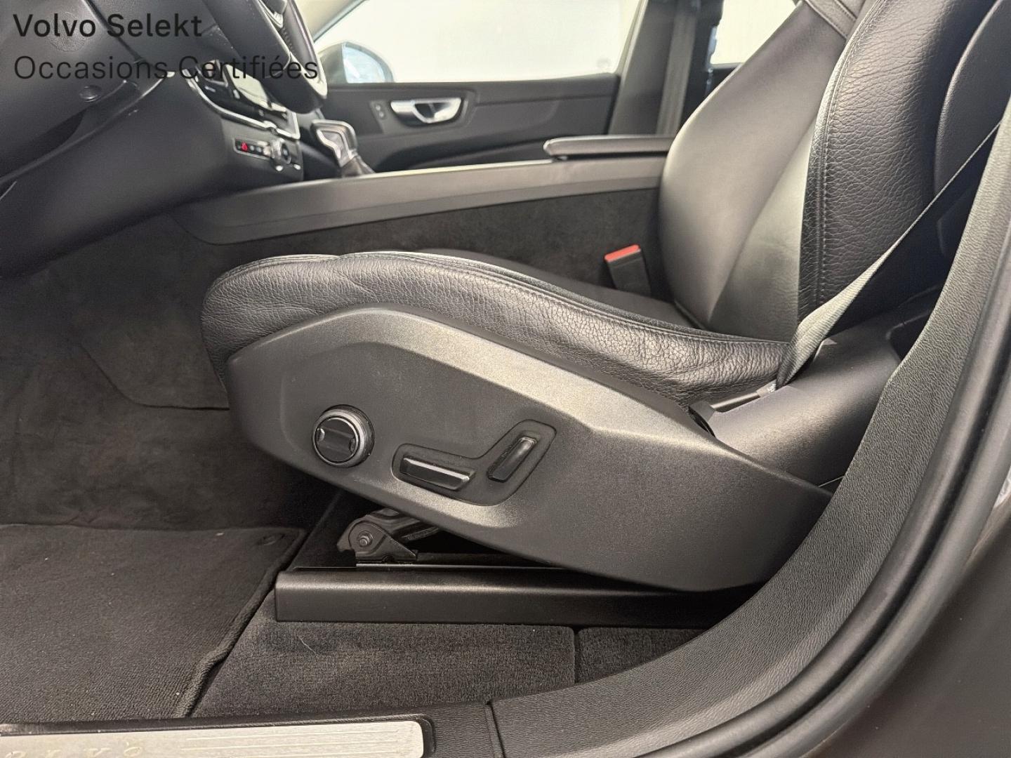 Image VOLVO XC60 D4 AdBlue 190ch Business Executive Geartronic