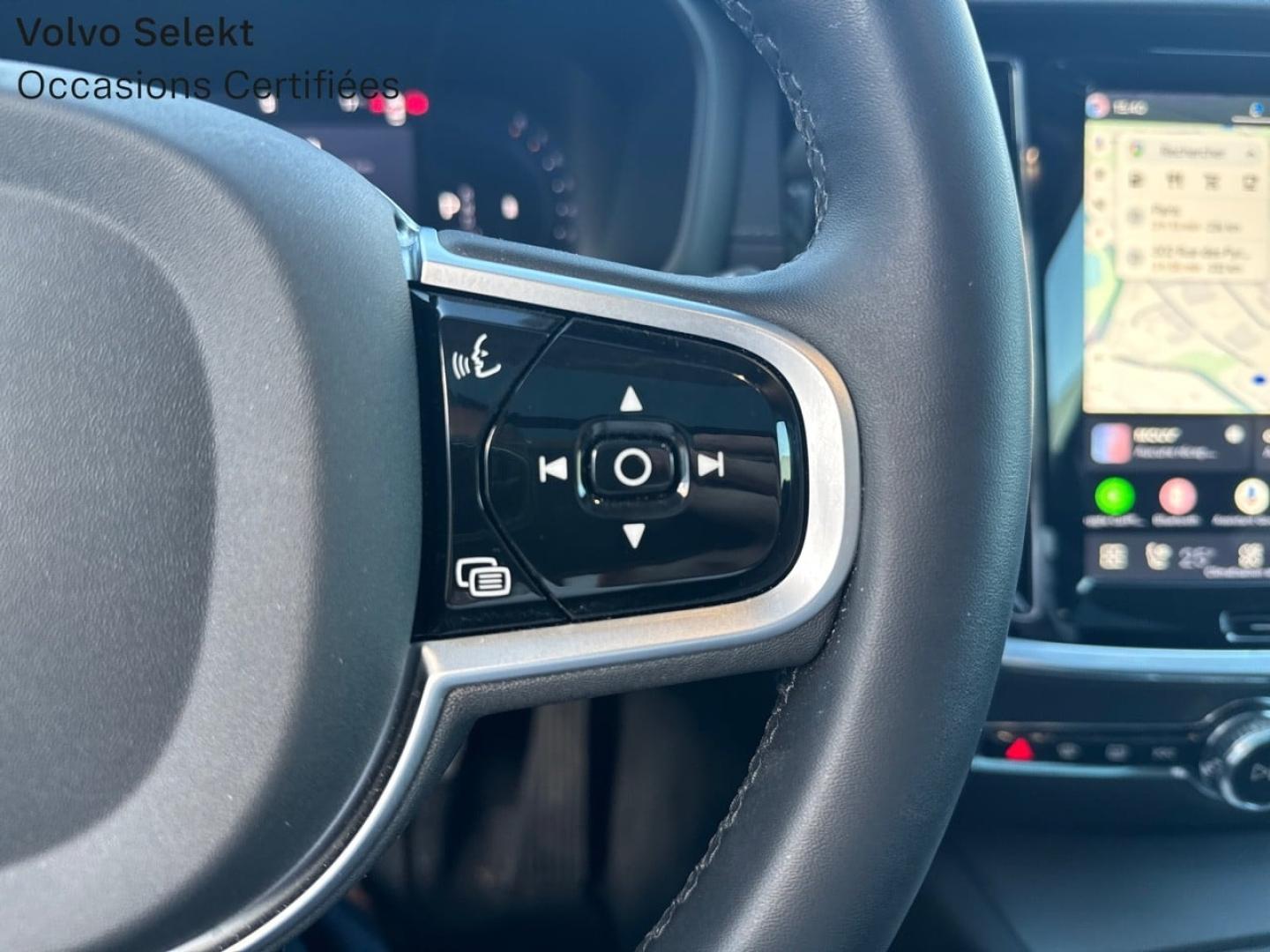 Image VOLVO V60 B4 197ch Ultra Style Dark DCT 7