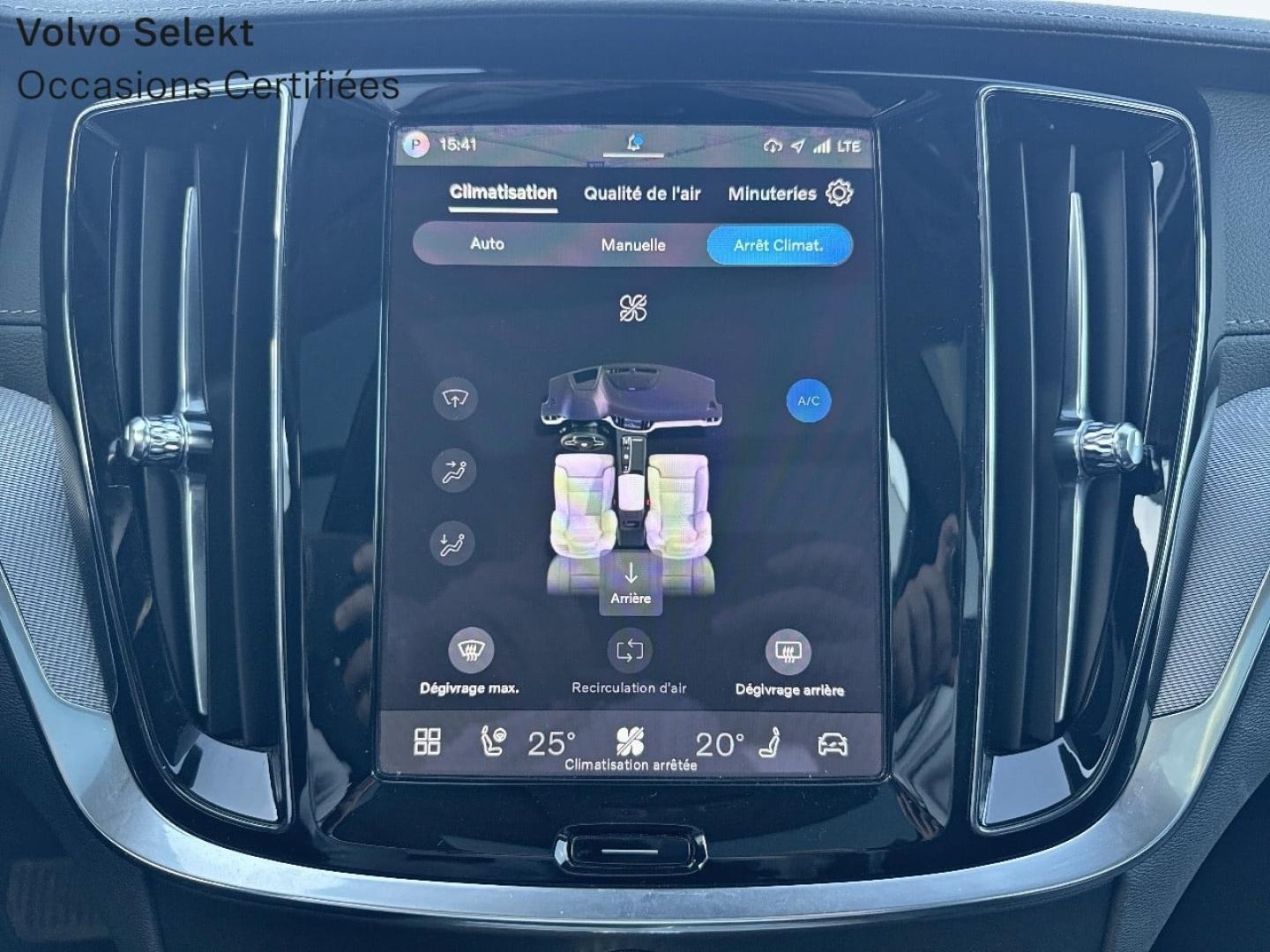 Image VOLVO V60 B4 197ch Ultra Style Dark DCT 7