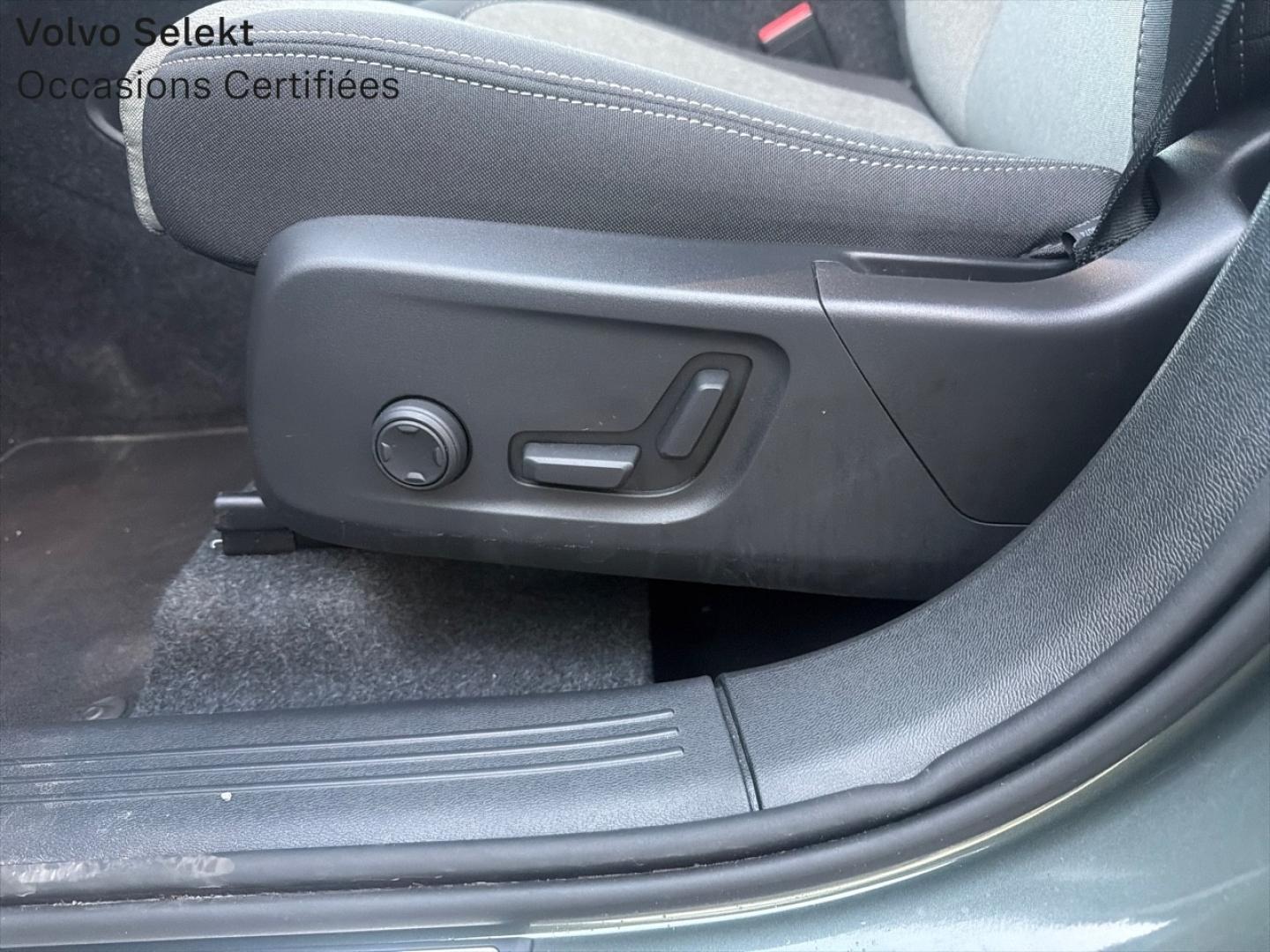 Image VOLVO XC40 B3 163ch Plus DCT 7
